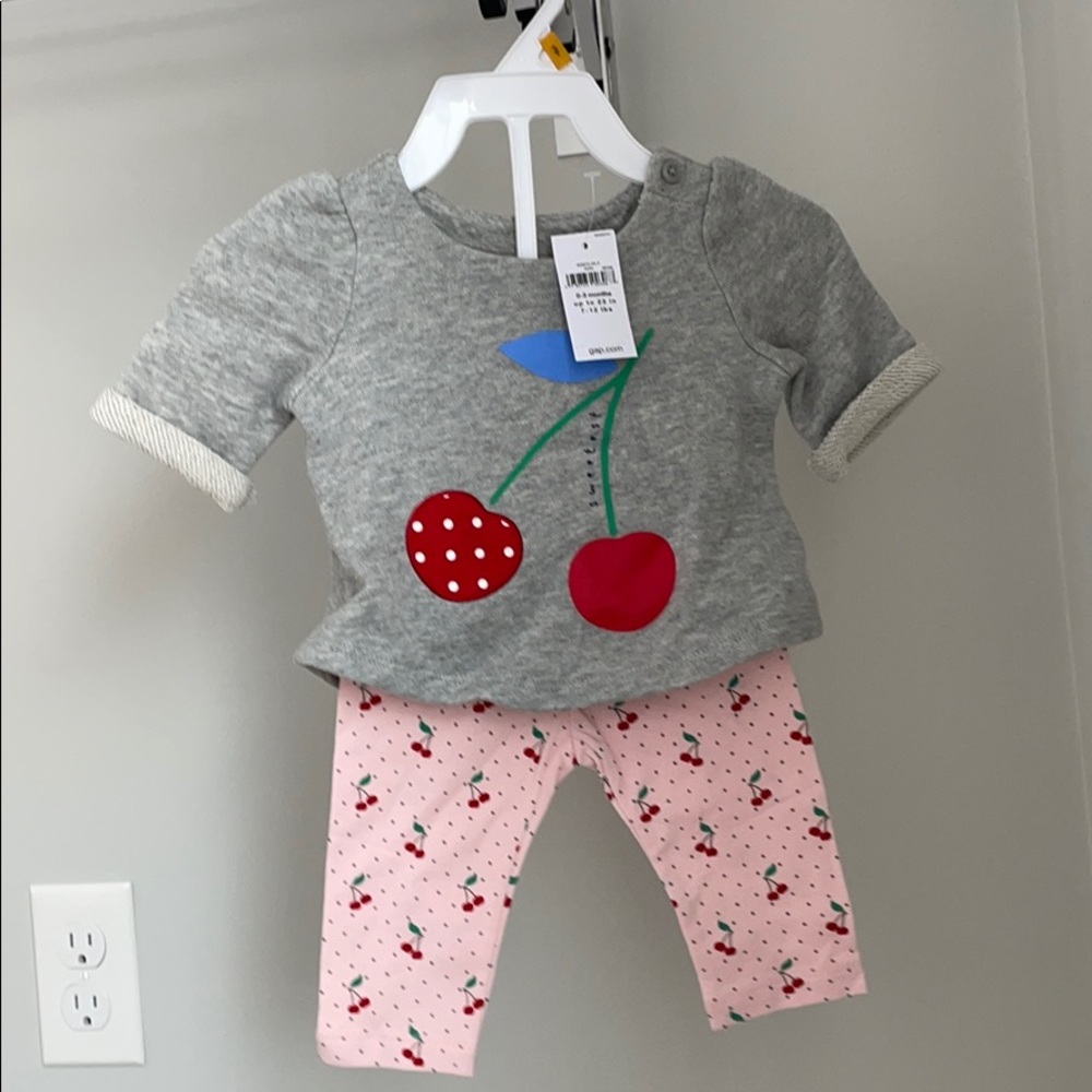 NWT Bay GAP cherry outfit
